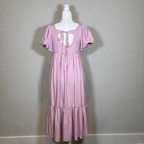 Q2 Dresses & Skirts - NWT Q2 Light Pink Midi Dress With Puff Sleeves Tie Back Size Small